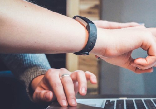 Are freelancers paid hourly?